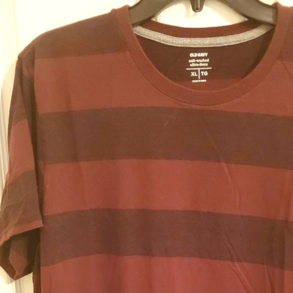 *OLD NAVY Short Sleeve Tee